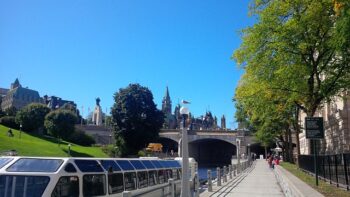 Translators & Interpreters in Ottawa