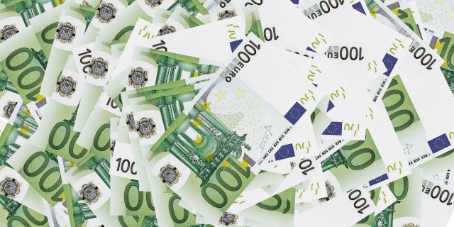Banking translation and interpreting services